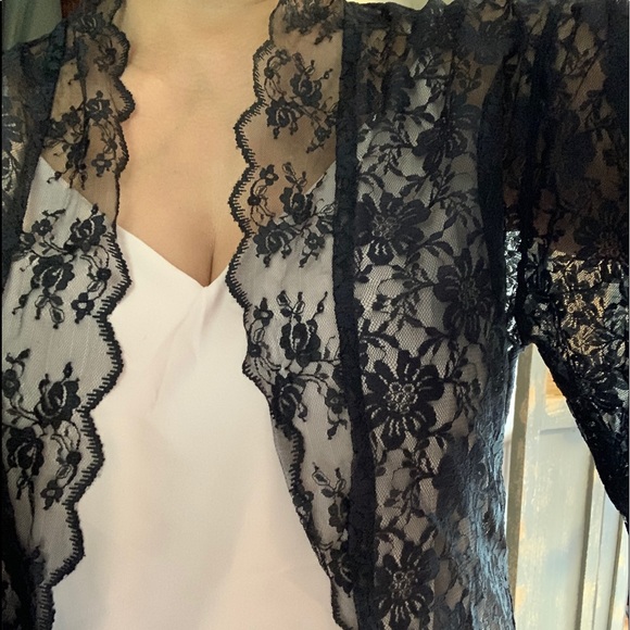 Baci Sexy Black Lace Kimono 🌺 - Picture 2 of 9